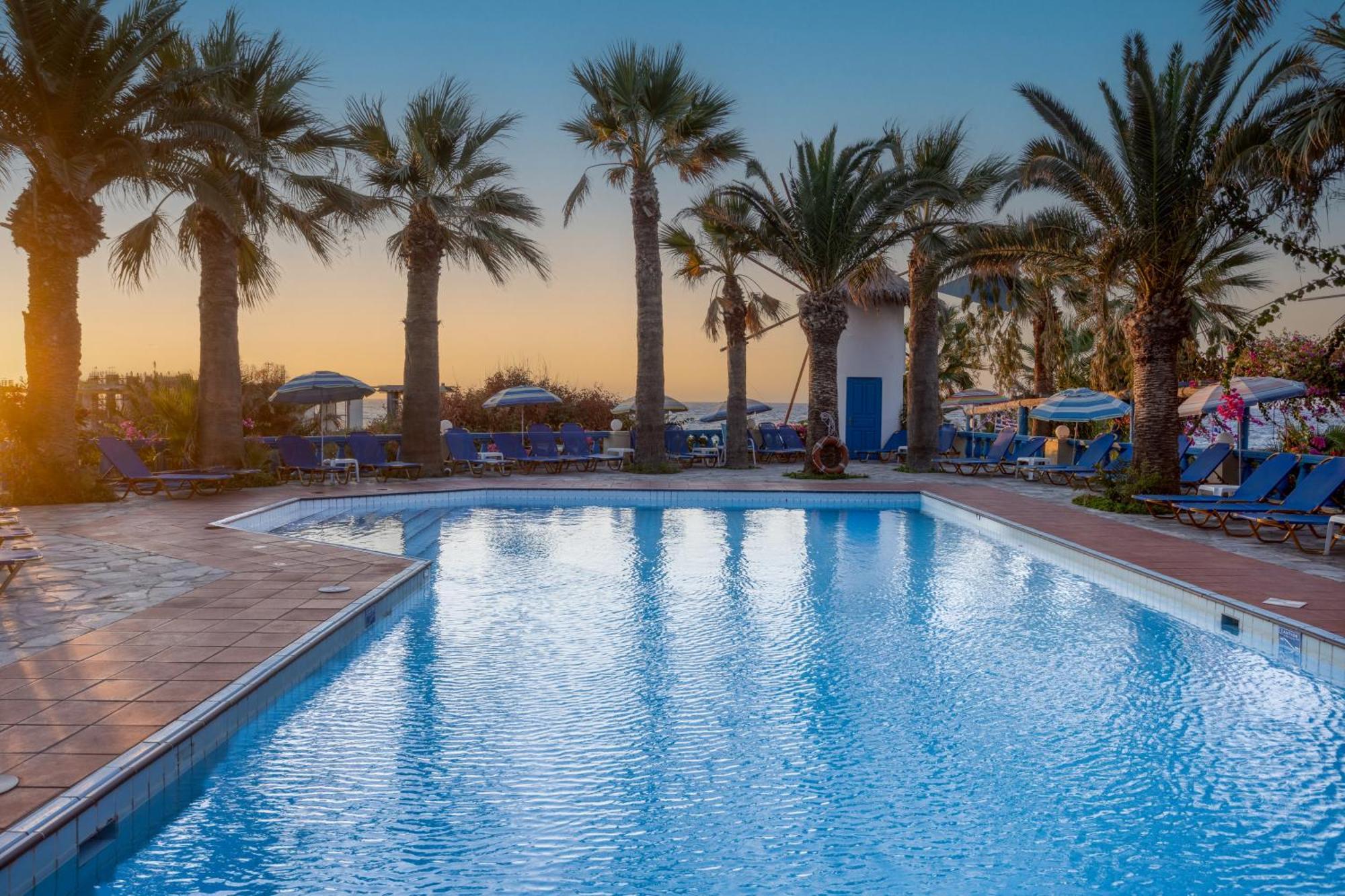 Hotel Palm Bay By Estia Sissi Exterior foto